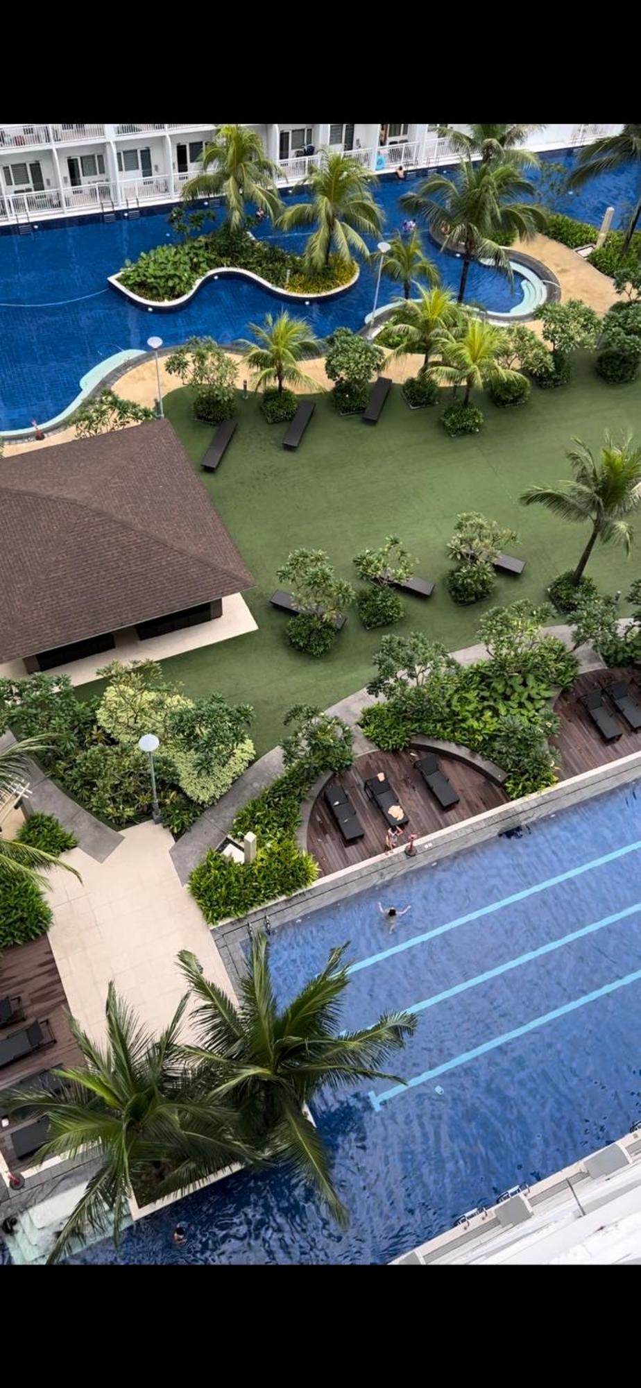 Units At Shore Residences Moa Complex Near Airport Aparthotel